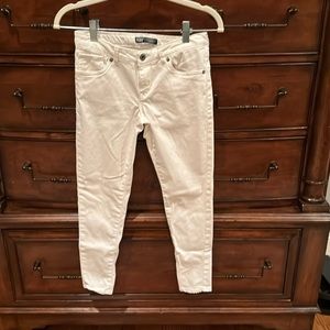 Levi’s sateen stretch cropped jeans. Very soft. Cropped. Girls size 14. GUC